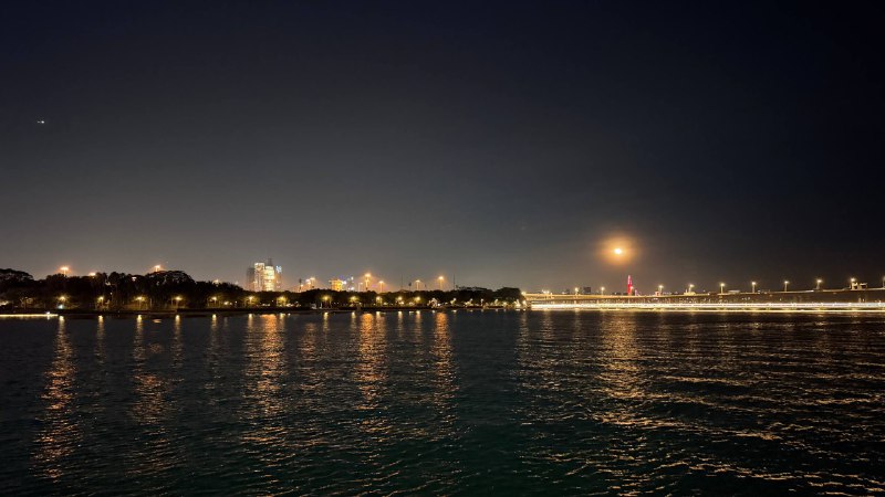 我一定要在一个能看到大片水的地方生活，太久没看到水我会玉玉每次到这种地方就觉得深圳其实也不算很差我一定要在一个能看到大片水的地方生活，太久没看到水我会玉玉每次到这种地方就觉得深圳其实也不算很差